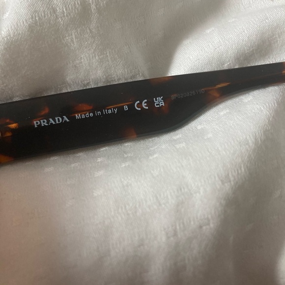 Prada Sunglasses - Picture 6 of 7